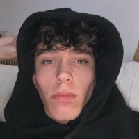 đź’˘ (@diamondz2000x) 's Twitter Profile