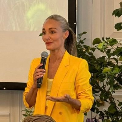 On a mission to save our bees and other pollinators for more nature and healthier people