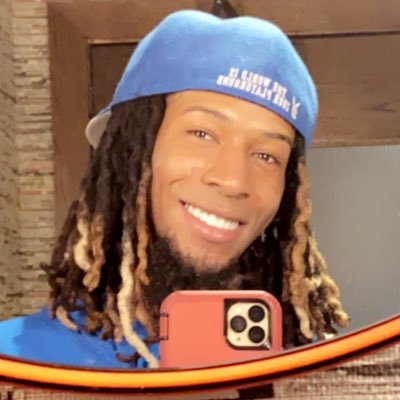 Movie head🎥🎬 || Las Vegas🏠IG:DeshawnTooLive || Boruto!!🔥| Real estate 📖✍🏽||💰Crypto Investor full time💰Movie head🎥🎬