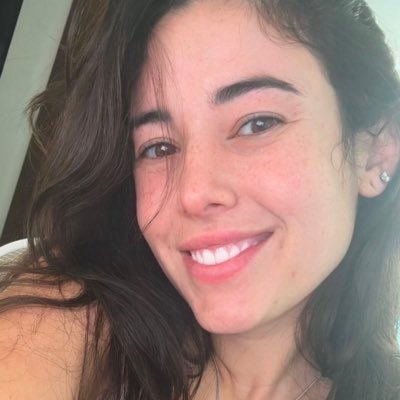 Jane believes in the power of small actions to create meaningful change and strives to inspire others to protect the planet🌹