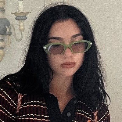 luvsjoz's profile picture. the world ended when it happened to meeee