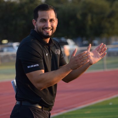 Believer | Mentor | Educator • Football Coach • Basketball Coach • Track Coach @ South Middle School | UTRGV Alum | RGV #GoRebcats 💙