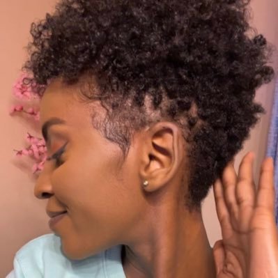 redkiki_emma's profile picture. 