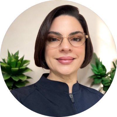 lumimindpsych's profile picture. 