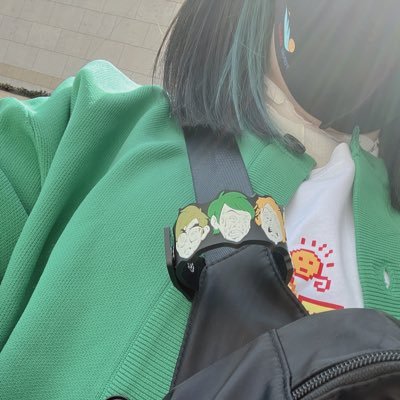 TO___POI's profile picture. 低浮上デス！ @TO_TOSHIMITSU / ’97(’96) /東海オンエア/ 💚よりの📦推し /UVERworld/ヒロアカ💣 /ポメラニアン🐶/akita→tokyo→aichi