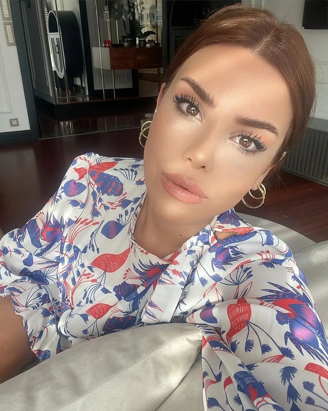 AnnaPfanne7909's profile picture. 