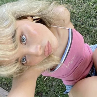 yejibisha's profile picture. borned to be