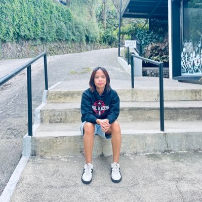 itsshena00's profile picture. it is what it is.