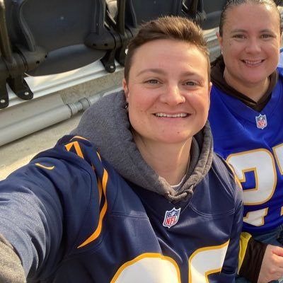 boltuproni's profile picture. ⚡️Chargers⚡️Padres ⚾️ #noelevators #boltup