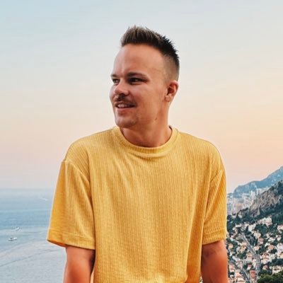 Mostly here for the politics | Views are my own | 🇺🇸 in 🇬🇧 and 🏳️🌈