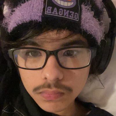 19|dumb shitt👨🏽🦯|moots/oomfs?| furry,anime,games|n gay stuff lol