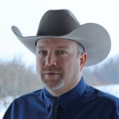 Charolais Banner Magazine. Father of 4. Husband of 1. Proud beef producer, and community member.