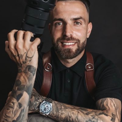Nada es tan urgente, nada tan importante, nada merece mas la pena que el instante que tenemos delante y la oportunidad de hacerlo diferente.