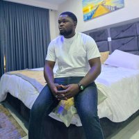 Freelance Writer (@tosinator_) 's Twitter Profile Photo Freelance Writer (@tosinator_) 's Twitter Profile Photo