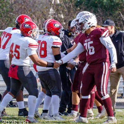 PRHS 25’||17 yo||6’3||270||OL||Phone# 630-644-8688||#76’||email issac.rod76@gmail.com||@PrairieRidgeFB