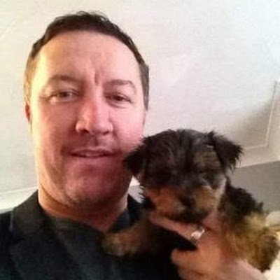 LeeFitton438179's profile picture. 