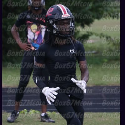 South Central High School 2026 (NC) GPA: 3.0 || WR/CB || 5’8 150lbs || Top 20(Region) 400m || NC #1 Longjump || 40yd - 4.51 || NCAA ID : 2505589182