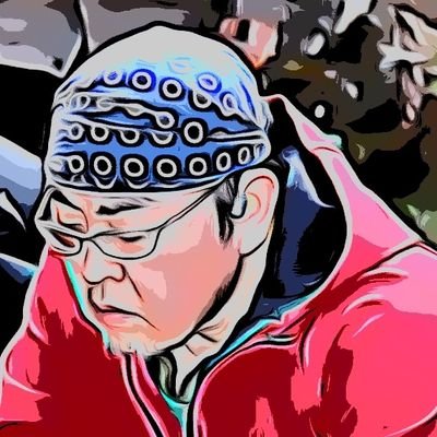 RAINFORESTオーナー.この垢は殺伐としたツイッターで私が馴れ合う為に存在しています.お店の事は店舗お問い合わせフォームからお願い致します.両棲類,大土蜘蛛,植物,音楽,虎の事等を大雑把に呟きます.顰めっ面で書き込まないといけない様な事は基本的に書きません.鍵垢の方へのフォロバは遠慮しています.