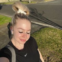 Emily Hills (@emillyhllis) 's Twitter Profile