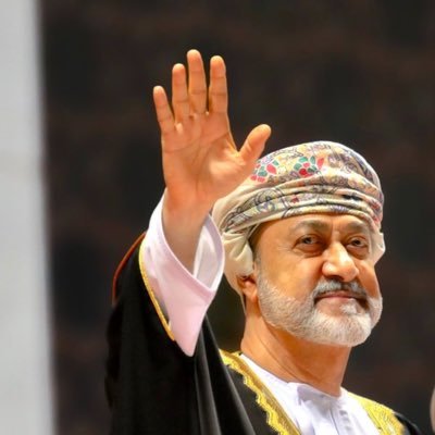 لقابوس الوفاء ولهيثم الولاء ولتحيا عمان❤️🇴🇲