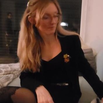 fylusion's profile picture. Thésarde CNRS - Sociologie historique | histoire de la robotique en France 🤖