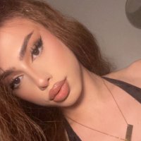 Sasha (@sashabom16) Twitter profile photo