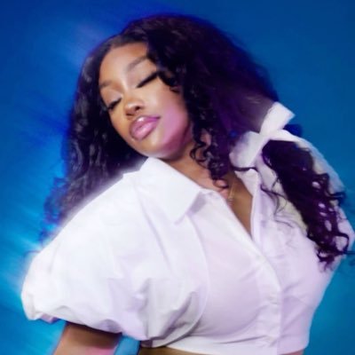 Szawhoo's profile picture. “I guess maybe that’s why I’m lying to me therapist. I keep saying things like I never saw him and we never kissed…” 🌪️⚠️