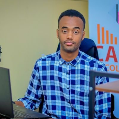 wahiibomar's profile picture. Teacher   |  Techie 💻 | developer