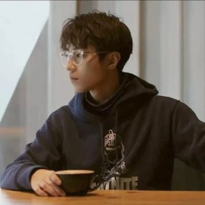 xiansheng533150's profile picture. 