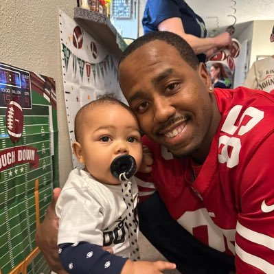 California Raised. Washington State Living. Love Sports & Being an entrepreneur #SF49ers #OaklandA’s #GSWarriors #FresnoState. Dad to a legendary little boy 💙