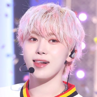 99O225x's profile picture. 