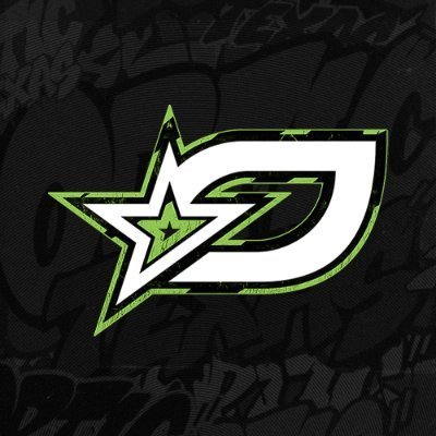 FPS Comp Player/Coach, Stunt Actor, Voice Actor, Stunt Choreographer, and Content Creator.