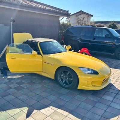 s2000