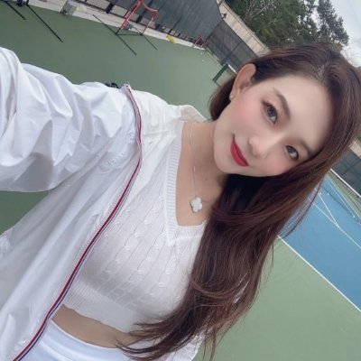 saragil2003's profile picture. 