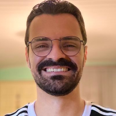Jornalista, pós-graduado em jornalismo esportivo | Sempre à esquerda 🚩🐯🌼