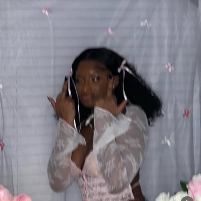 serenitylocke_'s profile picture. tall dark and handsome