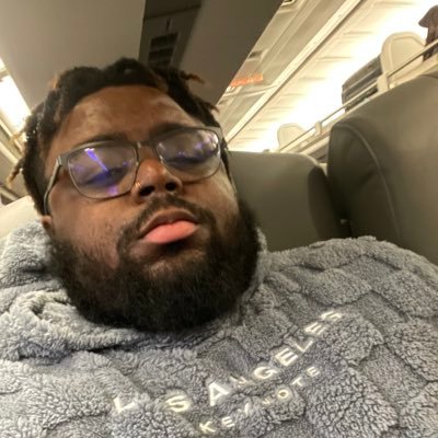 Deve1up's profile picture. ♒️ Just Me . #anime #gamer 🎮  I Follow back