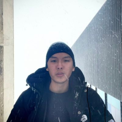 erdenee_x's profile picture. Youngpernuer