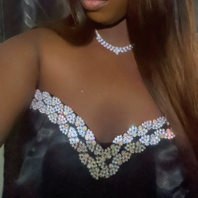 Tech geek 💻 | Cybersécurité 🌸 🧍🏽♀️:1m58🫠. Talibe cheikh 🤍