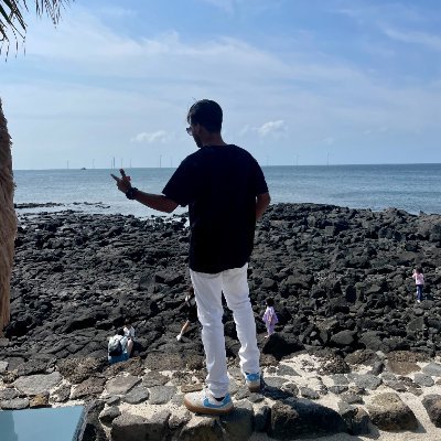 21 y/o | Computer Vision Engineer(R&D) @ VisAI Labs | CV and Image Processing @e-conSystems | Embedded AI Engineer @Neuton.ai | Mentor/Contributor @SeagateCortx