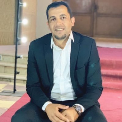 كلمة الحق يجب ان تُقال في وقتها فليغضب من يغضب هناااك فالسماء ربٌ سيحاسبنا اذا ما قلنا تلك الكلمه