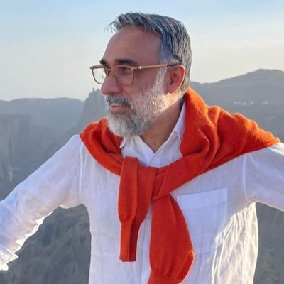 ChawlaPanthep's profile picture. 