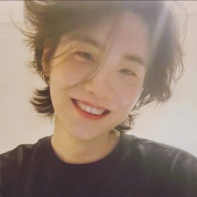 Viv⁷ ⟬⟭⟭⟬さんのプロフィール画像