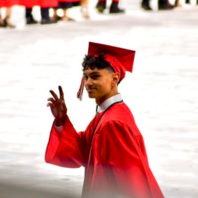 https://t.co/M32Nr45zIc College 🏀 height-5’10 weight- 150, pg/sg