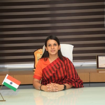 IAS, Gujarat | DDO Surat @SURAT_DDO1 | From Delhi | SRCC | Opinions personal | कबीरा जब हम पैदा हुए, जग हँसे हम रोये | ऐसी करनी कर चलो, हम हँसे जग रोये |