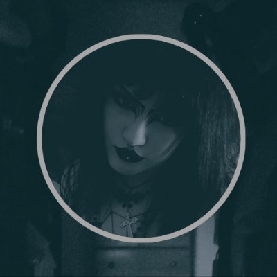 An entity taken human form.
( #NSFWRP #HorrorRP #GothRP #SFWRP #MVRP #DNDRP #FantasyRP )