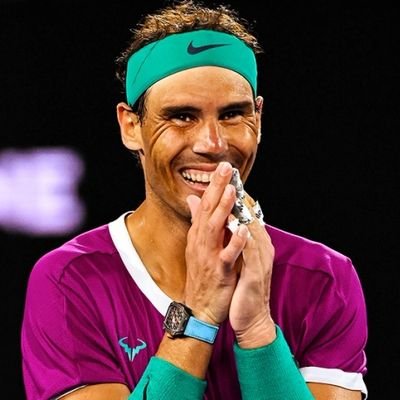 she/her 💫 Translation graduate 🇮🇹🇬🇧🇷🇺🇩🇪
Tennis, art, music and books. Rafael Nadal and Michael Jackson 👑 //🏳️🌈-ally// нє'ѕ му нєανєη αη∂ нєℓℓ.❤