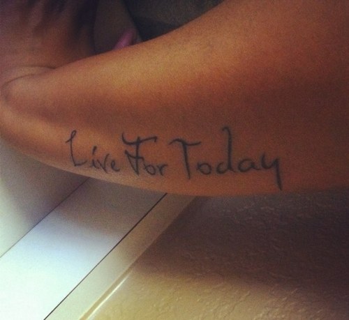 LaToyaJ83's profile picture. 