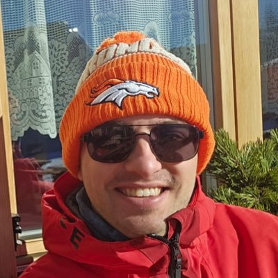 | Niklas / Don / tmx
| retired @warcraft raider, mostly PoE now
| ⚽🏈🎯🎾⛷️🚲🏌️
| @bvb , @broncos & @McIlroyRory
| manga, anime, 86, OnK, Solo Leveling, UM
