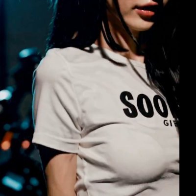 crypt0summer's profile picture. 구) crypt0summer